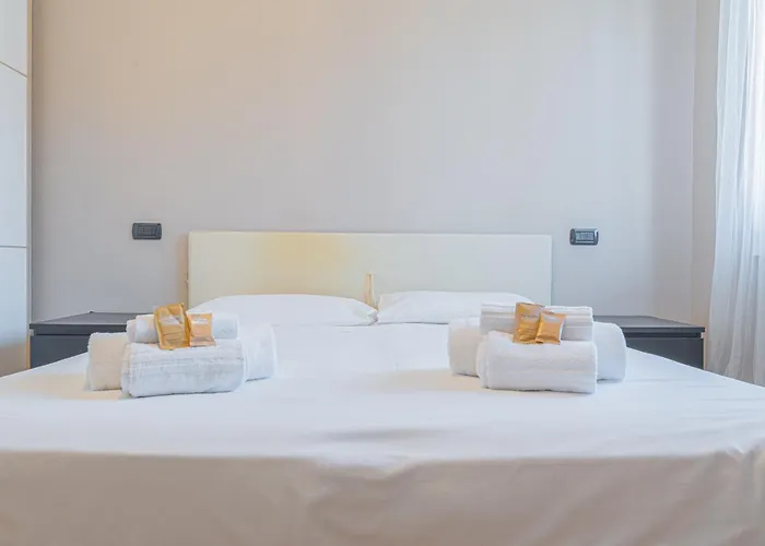 Vicino Stazione, Brixia Apartmet *