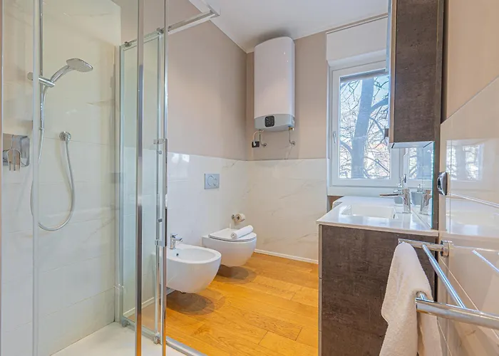 Vicino Stazione, Brixia Apartmet