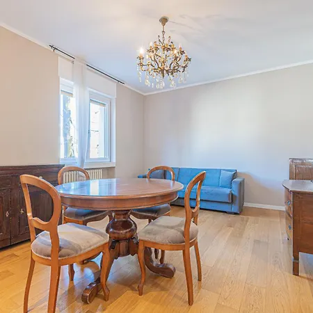 Vicino Stazione, Brixia Apartmet ברשה